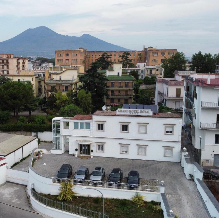 Grand Hotel Royal Pompei Exterior photo